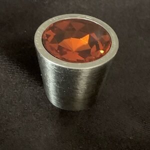 TOP KNOBS 3/4” TK134BSN WINE CLEAR CRYSTAL KNOB w/BRUSHED SATIN NICKEL SHELL